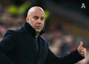 包含利物浦队士气高昂，轻松战胜对手的词条